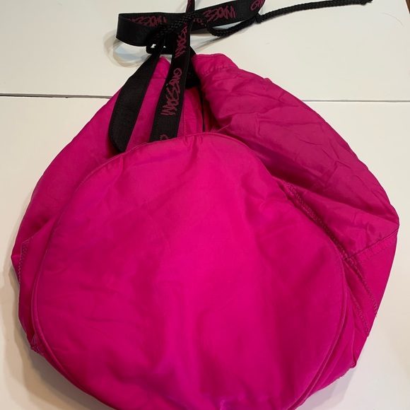 Pink bucket bag with draw strings. - Picture 5 of 10
